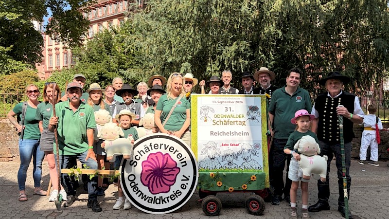 Eröffnungsumzug des Erbacher Wiesenmarkt